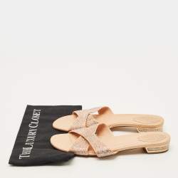 Pre Owned حذاء مسطح رينيه كوفيللا سويدي بيج مرصع بكريستال مقا س 37.5