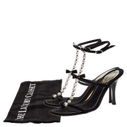مملوكة مسبقًا Rene Caovilla Black Canvas Pearl T Strap Sandals Size 37
