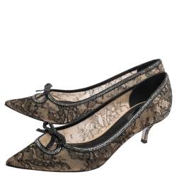 René Caovilla Beige/Black Lace And Net Hematite Pumps Size 39