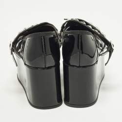 مملوكة مسبقًا Repetto Size 38 Black Patent Leather Platform Flats