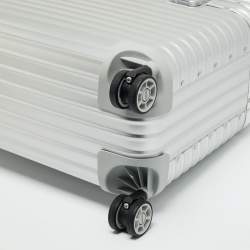 Pre Owned Rimowa Pilot Silver Aluminium Suitcase