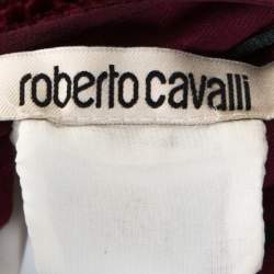 مملوكة مسبقًا قفطان روبرتو كافالي أكتاف مكشوفة قطيفة ديفرو عنابي S