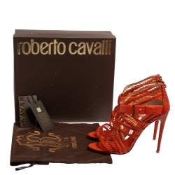 مملوكة مسبقًا صندل روبرتو كافالي جلد ثعبان وجلد برتقالي قفصي مقاس 40