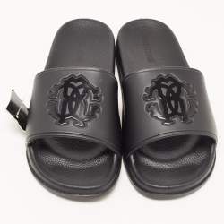 مملوكة مسبقًا Roberto Cavalli Black Rubber Flat Slides Size 42