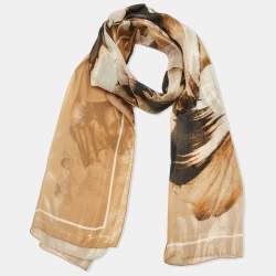 مملوكة مسبقًا وشاح روبرتو كافالي حرير متعدد الألوان