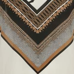 Pre Owned Roberto Cavalli White Printed Silk Short Sleeve Top M