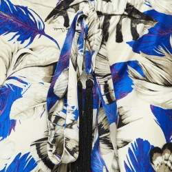 مملوكة مسبقًا بنطلون روبerto كافالي ساتان نمط الريش أزرق واسع الساق مقاس متوسط (ميديوم)