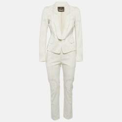 Pre Owned طقم بليزر وبنطال روبرتو كافالي مطبوع عليه بايزلي أبيض باهت صغير