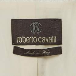 Pre Owned طقم بليزر وبنطال روبرتو كافالي مطبوع عليه بايزلي أبيض باهت صغير