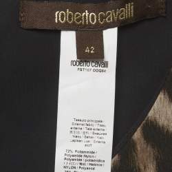 Pre Owned فستان روبرتو كافالي ميدي جيرسية مطبوع نقش حيوانات باللون الرمادي والبيج مقاس وسط (ميديوم)