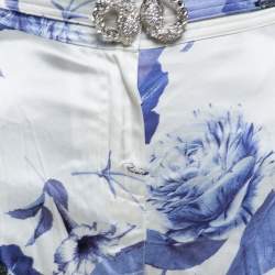 Pre Owned بنطلون روبرتو كافالي حرير سترتش مورد مطبوع أزرق وأبيض قصة  مستقيمة مقاس كبير (لارج)