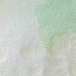 مملوكة مسبقًا بنطلون جينز روبرتو كافالي ساق مستقيمة قطن منقوش ومطبوع زهور أبيض M