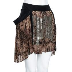 مملوكة مسبقًا تنورة روبرتو كافاللي جلد وحرير مطبوع بني مزين طيات مقاس وسط ( ميديوم )