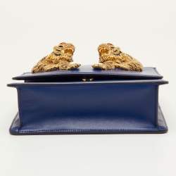 مملوكة مسبقًا حقيبة روبرتو كافالي يد علوية جلد زرقاء مرصعة بالكريستال