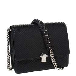 مملوكة مسبقًا حقيبة كتف روبرتو كافالي "هيرا" قلاب جلد ثعبان أسود 