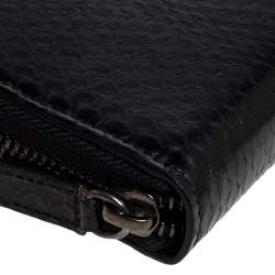 Pre Owned Roberto Cavalli Black Snakeskin Zip Around Wallet