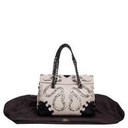 مملوكة مسبقًا Roberto Cavalli Black/Beige Leather and Python Cut Out Flap Tote