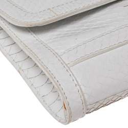 Pre Owned حقيبة كلتش روبرتو كافالي  جلد ثعبان بيضاء بالشعار