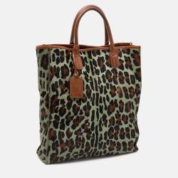 مملوكة مسبقًا حقيبة يد روبرتو كافالي شعر عجل نقشة فهد وجلد متعددة الألوان 