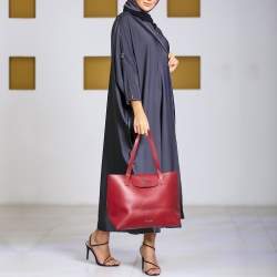 مملوكة مسبقًا حقيبة يد توتس روبرتو كافالي شوبر  جلد أحمر بالشعار وقلاب 