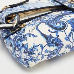Pre Owned Roberto Cavalli Blue/White Majolica Print Leather Foldover Clutch