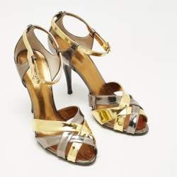 Pre Owned صندل روبيرتو كافالي جلد برّاق ذهبي/رمادي برباط كاحل مقاس 40