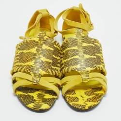 مملوكة مسبقًا Roberto Cavalli Yellow/Black Watersnake Leather Ankle Strap Flat Sandals Size 38