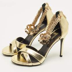 مملوكة مسبقًا Roberto Cavalli Snakechain Size 37 Gold Snakeskin Ankle Strap Sandals