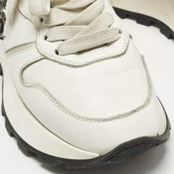 مملوكة مسبقًا Roberto Cavalli Running Size 37 Black Leather Lace Up Sneakers