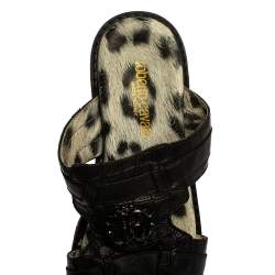 Pre Owned Roberto Cavalli Black Croc Embossed Leather Logo Flat Slide Sandals Size 39