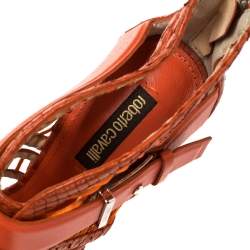 مملوكة مسبقًا صندل روبرتو كافالى قفص جلد وجلد ثعبان برتقالى مقاس 36