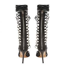 Pre Owned صندل روبرتو كافالى ملتف غلاديتور جلد أسود مقاس 37