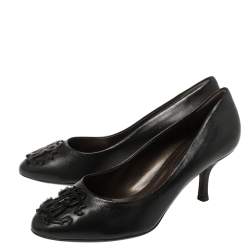 Pre Owned Roberto Cavalli Black Leather Logo Round Toe Pumps Size 37.5