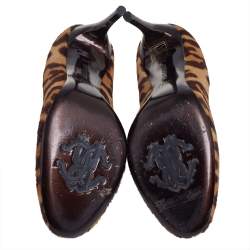 مملوكة مسبقًا Roberto Cavalli Brown Leopard Print Calf Hair Pumps Size 36.5
