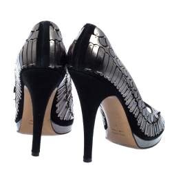 Pre Owned حذاء كعب عالي روبرتو كافالي مزخرف مقدمة مفتوحة زخرفة حرشفة جلد السمكة و سويدي ذهبي أسود مقاس 40