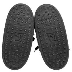 Pre Owned بوت روبرتو كافالي جلد أسود لامع وقماش نقشة الفهد مطبوع مقاس 38