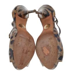 Pre Owned صندل روبرتو كافالي جلد بنقشة الفهد مزخرف بني مقاس 37.5