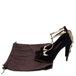 Pre Owned صندل روبرتو كافالي مزخرف ثعبان سير كاحل جلد وسويدي ذهبي/ أسود مقاس 38.5