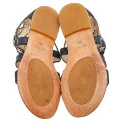 Pre Owned Roberto Cavalli Black Leather Embellished Sandals Size 35