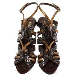Pre Owned صندل روبرتو كافالي سويدي وجلد بني / ذهبي مزين بالكريستال وحزام كاحل مقاس 41