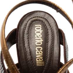 Pre Owned صندل روبرتو كافالي سويدي وجلد بني / ذهبي مزين بالكريستال وحزام كاحل مقاس 41