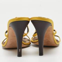 مملوكة مسبقًا Roberto Cavalli Yellow Satin and Crocodile Slide Sandals Size 40