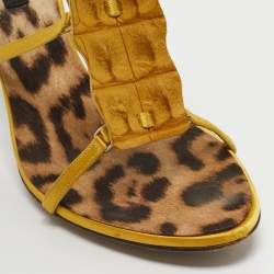 مملوكة مسبقًا Roberto Cavalli Yellow Satin and Crocodile Slide Sandals Size 40