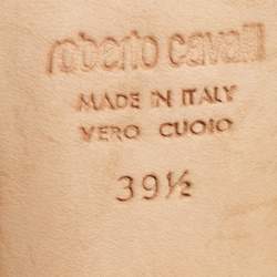 مملوكة مسبقًا Roberto Cavalli White Leather Embellised Sandals Size 39.5