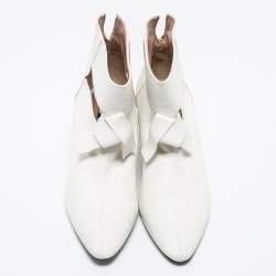 Rochas White Leather Kitten Heel Booties Size 37 