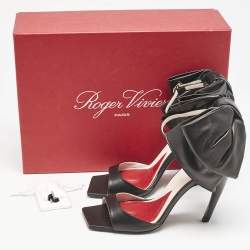 Roger Vivier Black Leather Viv' Choc Back Bow Sandals Size 39