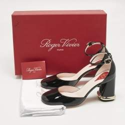 Pre Owned Roger Vivier Black Patent Leather Viv Podium Pumps Size 39