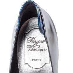 Pre Owned Roger Viver Sliver/Blue Glitter Leather Pointed Toe Pumps Size 36