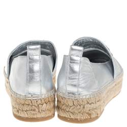 Pre Owned Roger Vivier Metallic Silver Bead and Sequin Embellished Espadrille Flats Size 39