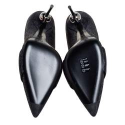 Pre Owned Roger Vivier Metallic Blue Crackle Leather Pointed Toe Pumps Size 35